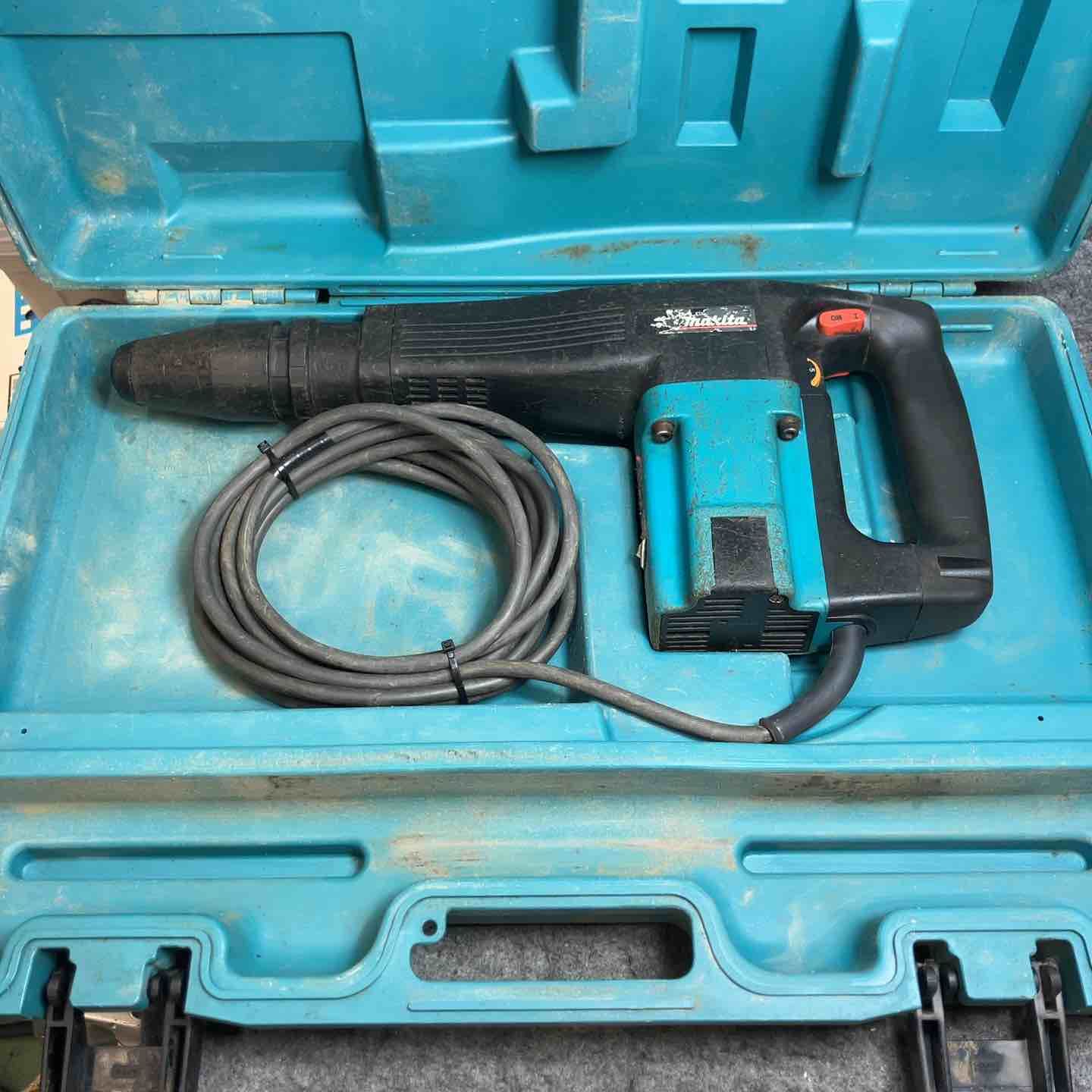 makita マキタ 電動ハンマー HM1100C 中古