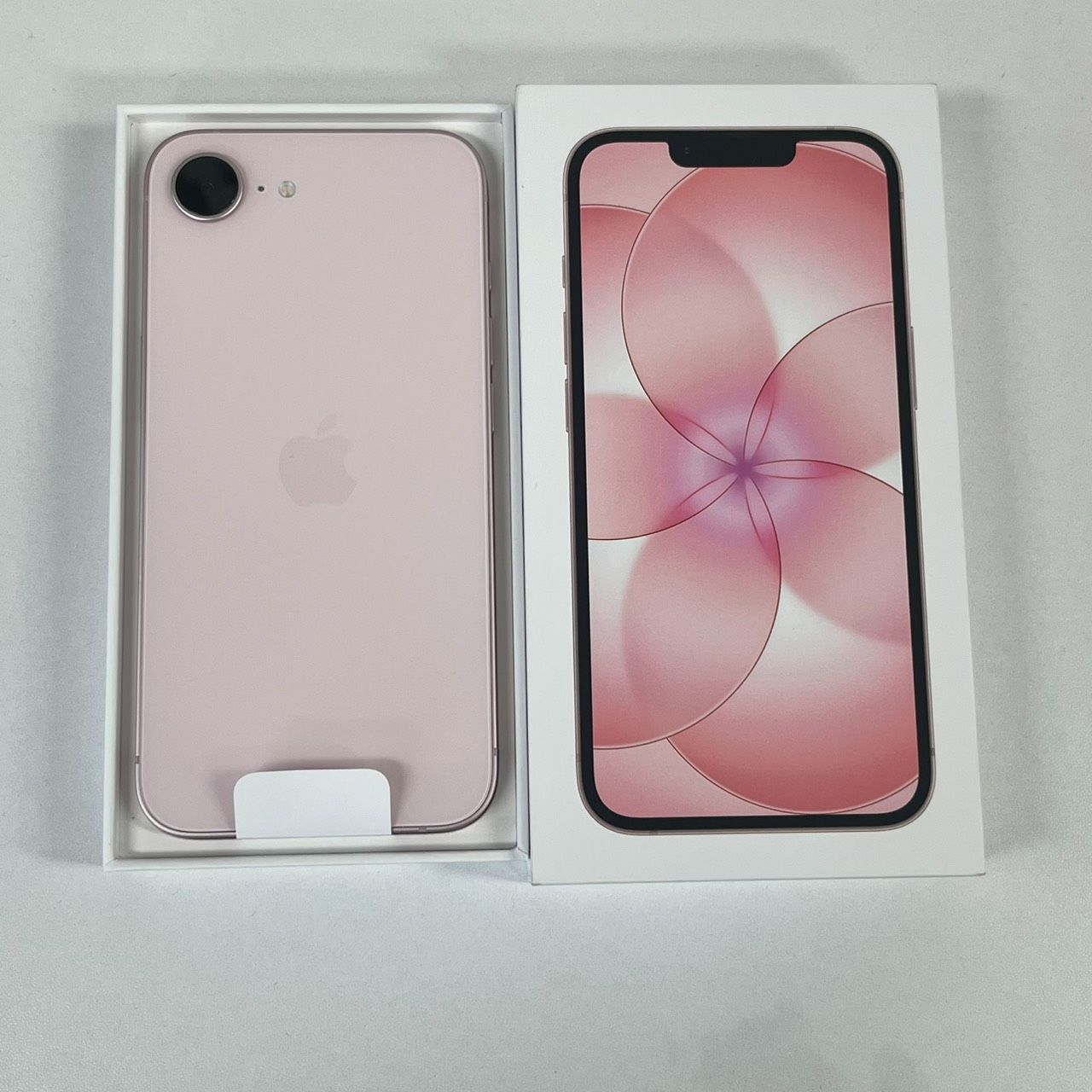 iPhone 17e 本体　新品同様　ソフトピンク　256GB SIMフリー Apple iPhone 17e 256GB SIMフリー [ソフトピンク] 価格比較 - 価格.com