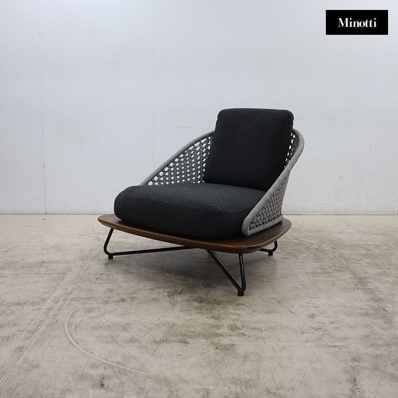 Minotti ミノッティ PARKER パーカー ラウンジチェア 120万 ① ミラノサローネ2019」で見つけた未来の傑作！ 最新ラウンジチェア2脚