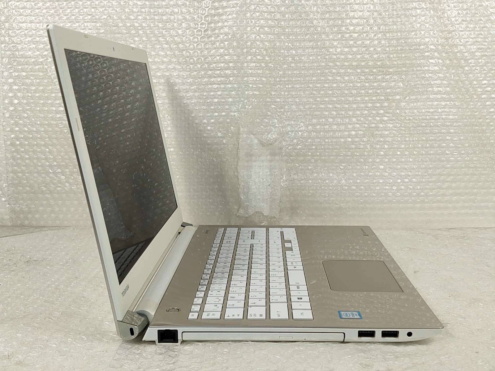 TOSHIBA dynabook T55/AG Core i3 Win11 中古ノートPC - メルカリ TOSHIBA dynabook T55/AG Core i3 Win11 中古ノートPC - メルカリ