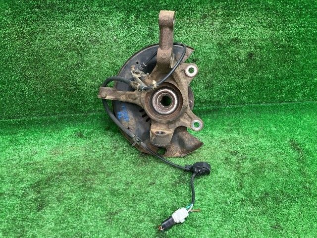 プロボックス NCP50V 左フロントナックルハブ DXコンフォート 5人 0.4T 43212-52020 058