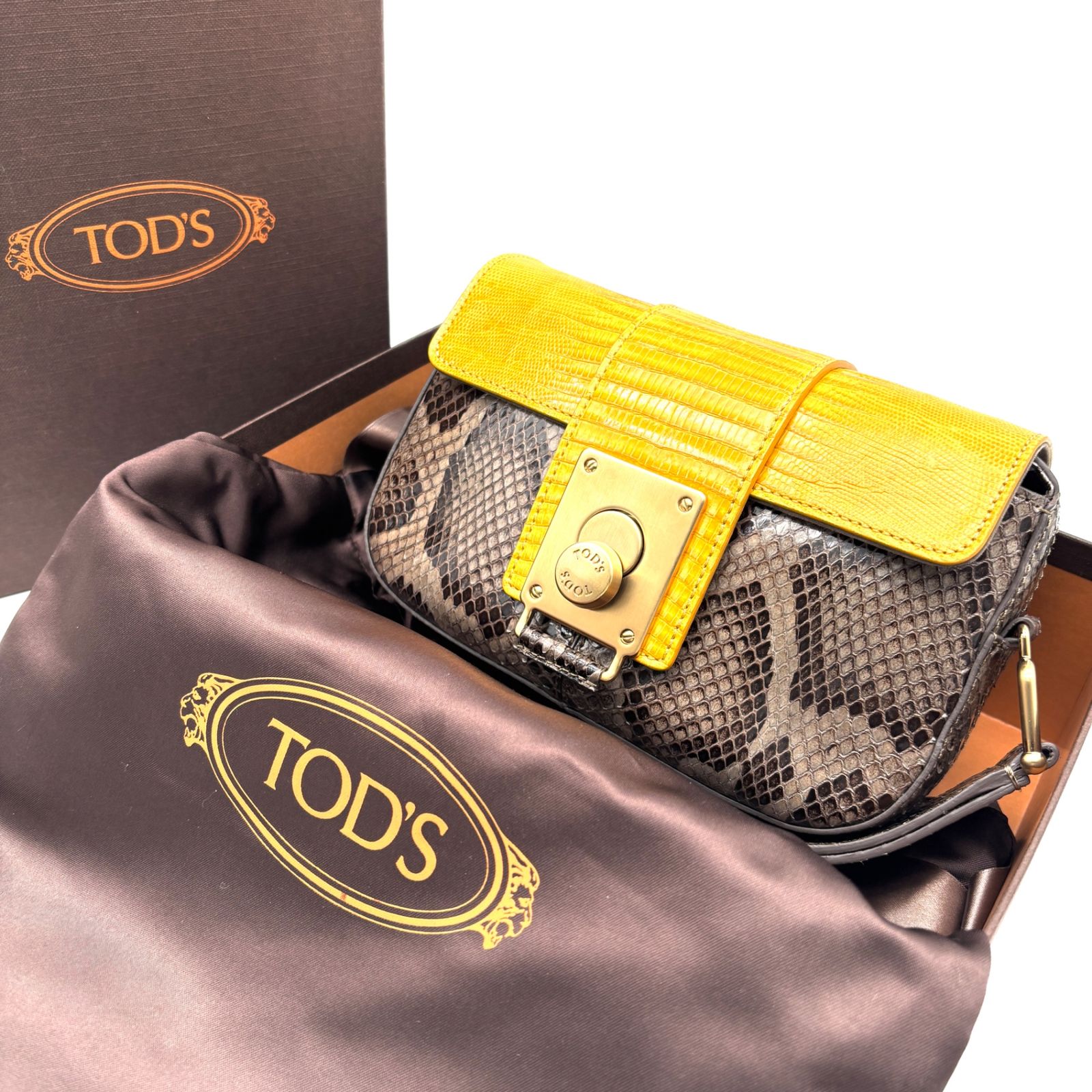 未使用保管品 TODS トッズ フロント金具 クラッチバッグ セカンド 