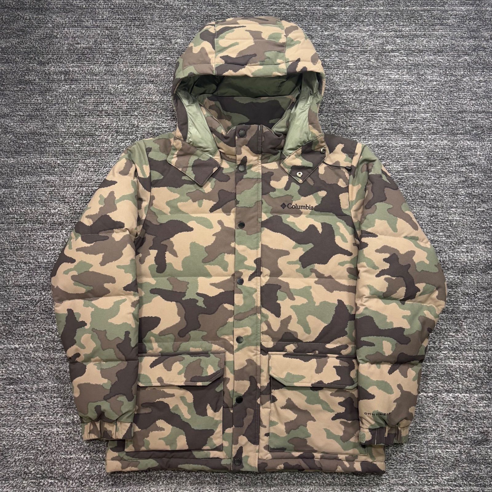 美品 Columbia Rockfall Down JKT 220 WE0995 XL コロンビア ロック