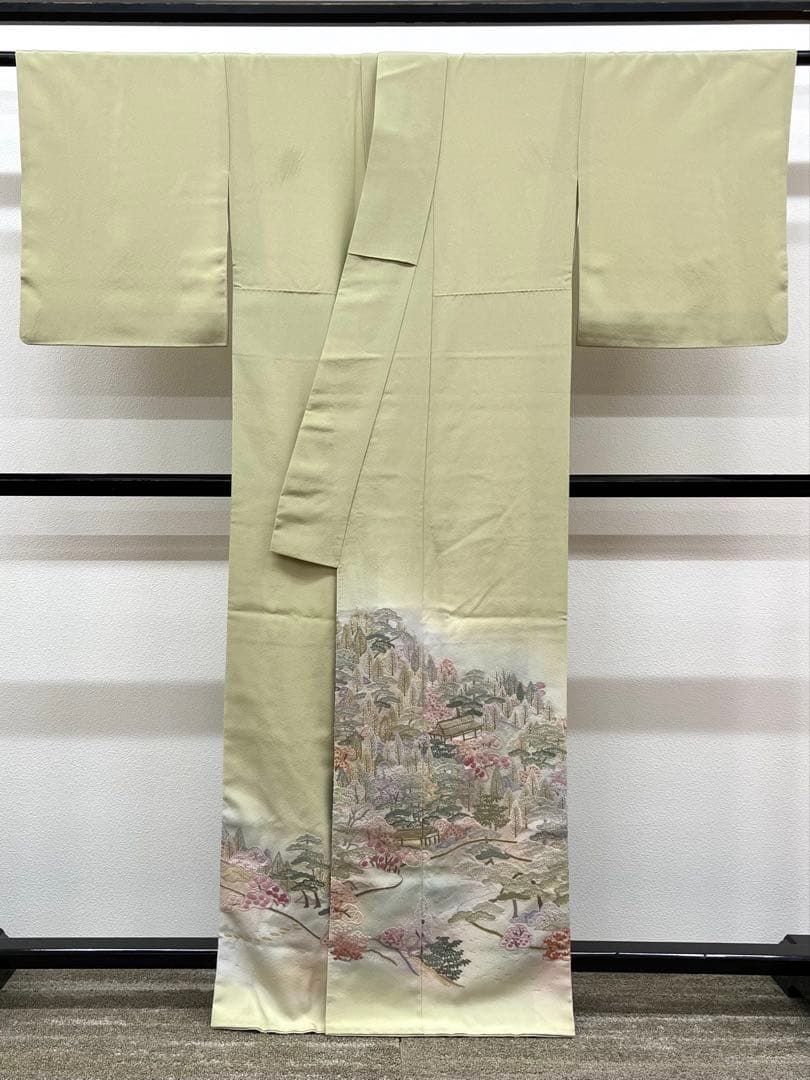 総相良刺繍 相良百景 蘇州刺繍 色留袖 一つ紋 正絹 A326 - メルカリ