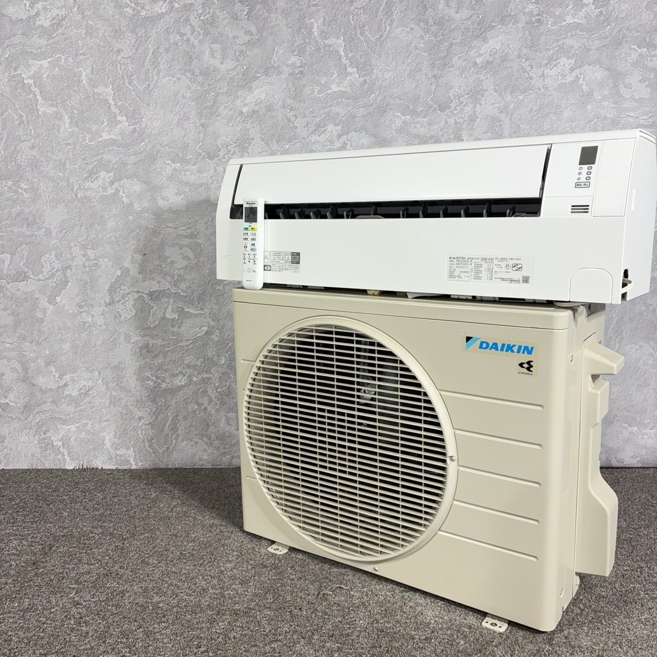 2025年製】 極美品 DAIKIN ダイキン ルームエアコン 冷房暖房 AN225AES 