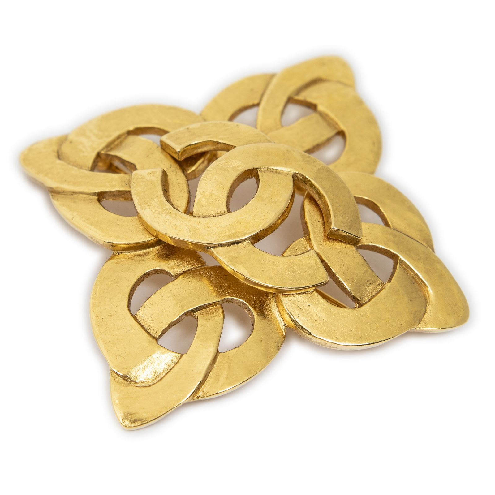 [中古] CHANEL シャネルCC クアトロフォイル ノット ブローチ金金メッキA