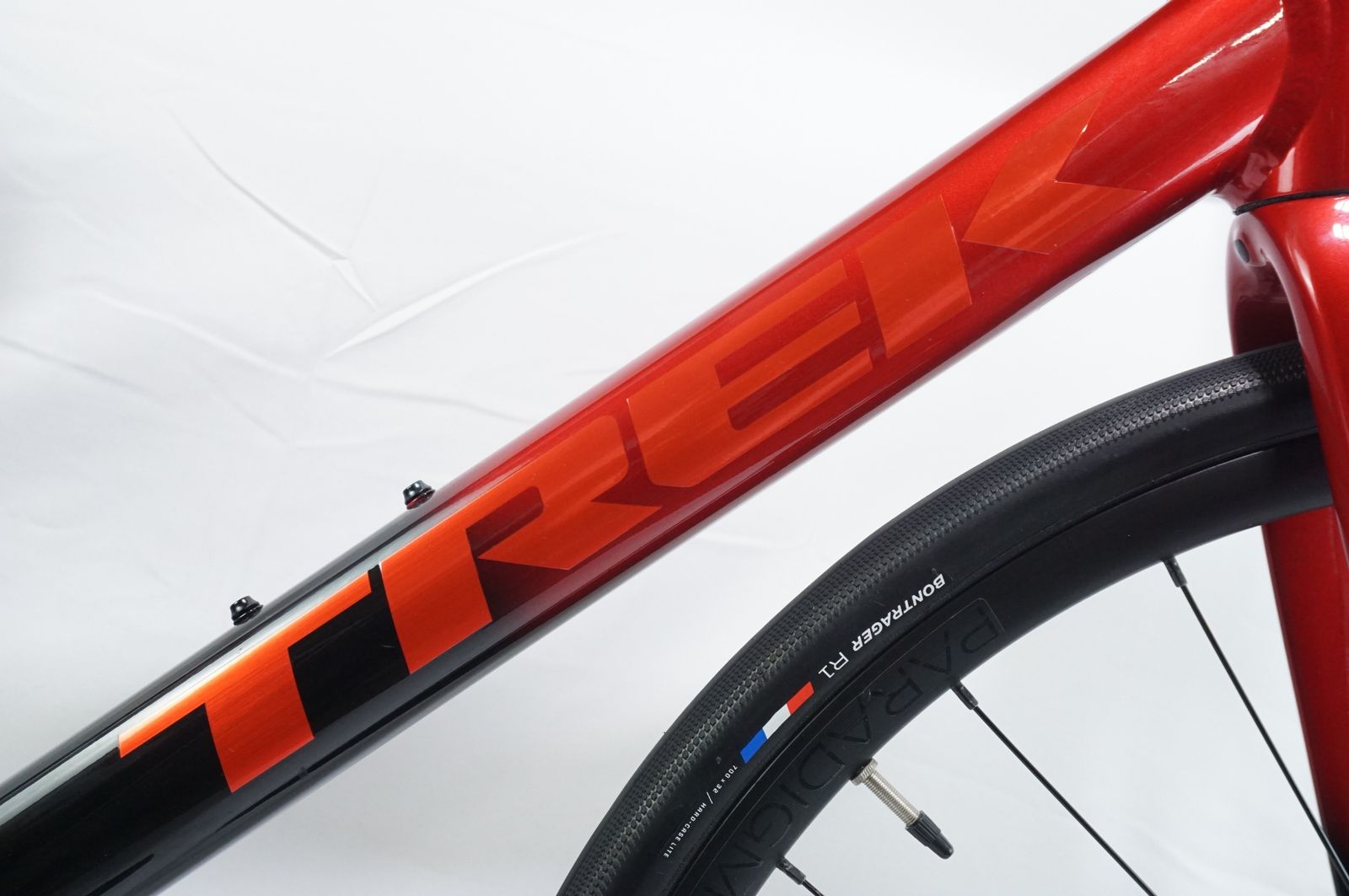 TREK 「トレック」 DOMANE AL2 GEN4 2025年モデル ロードバイク 