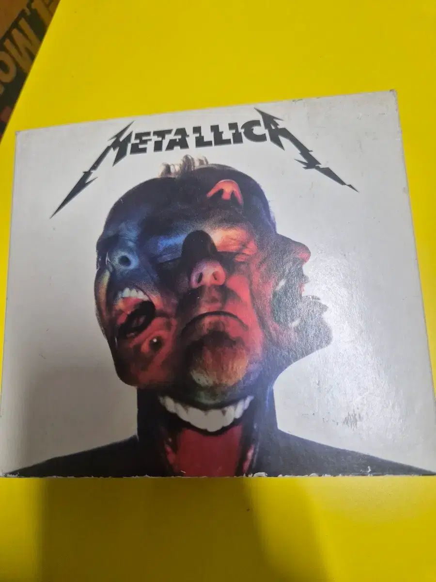 メタリカ （ HARDWIRED )デラックスアルバム CD - メルカリ