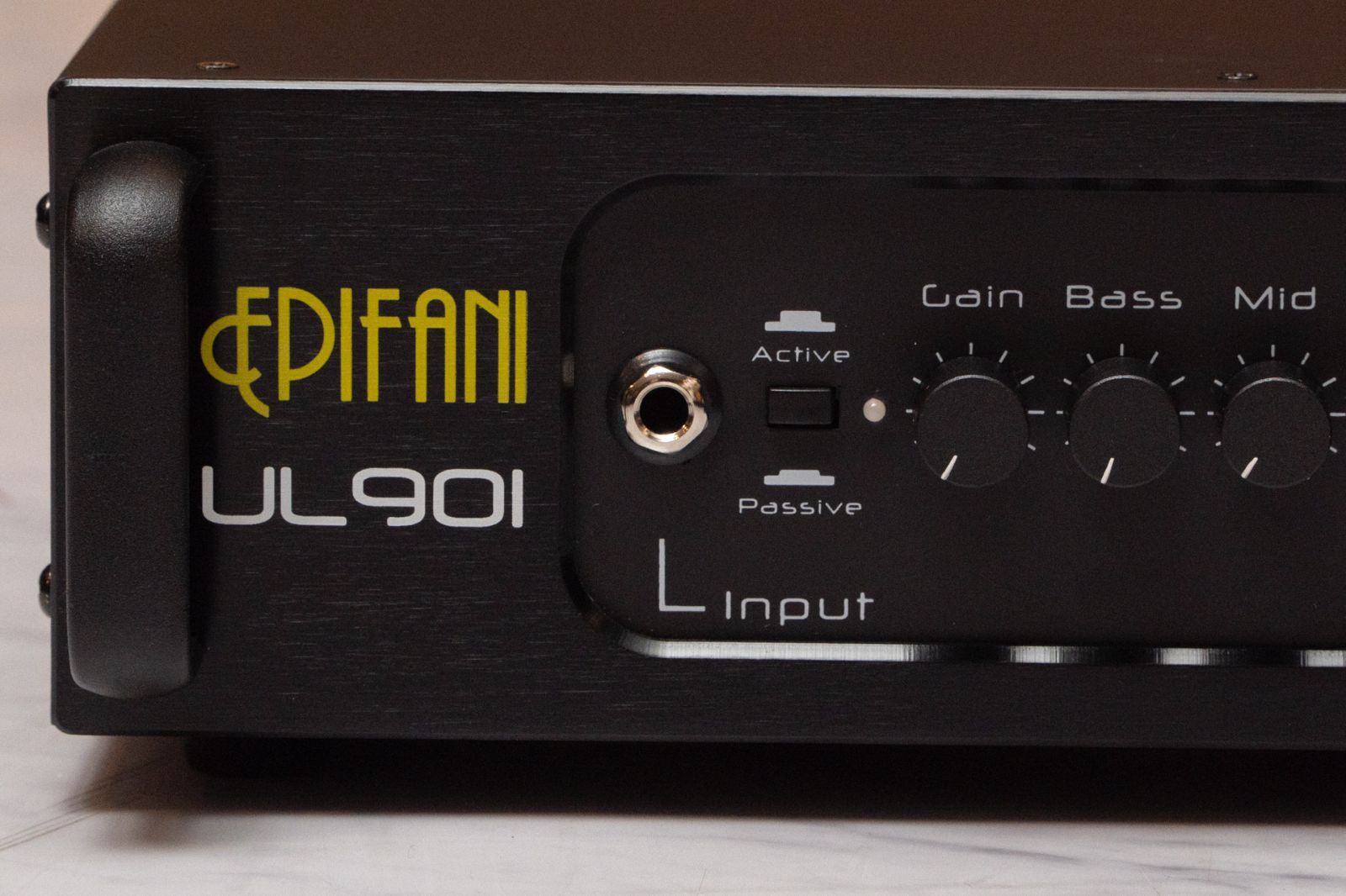 【used】Epifani / UL901 Bass Amp 1000W 4Ω【GIB横浜】アンプ 【used】Epifani / UL901 Bass Amp 1000W 4Ω【GIB横浜】アンプ