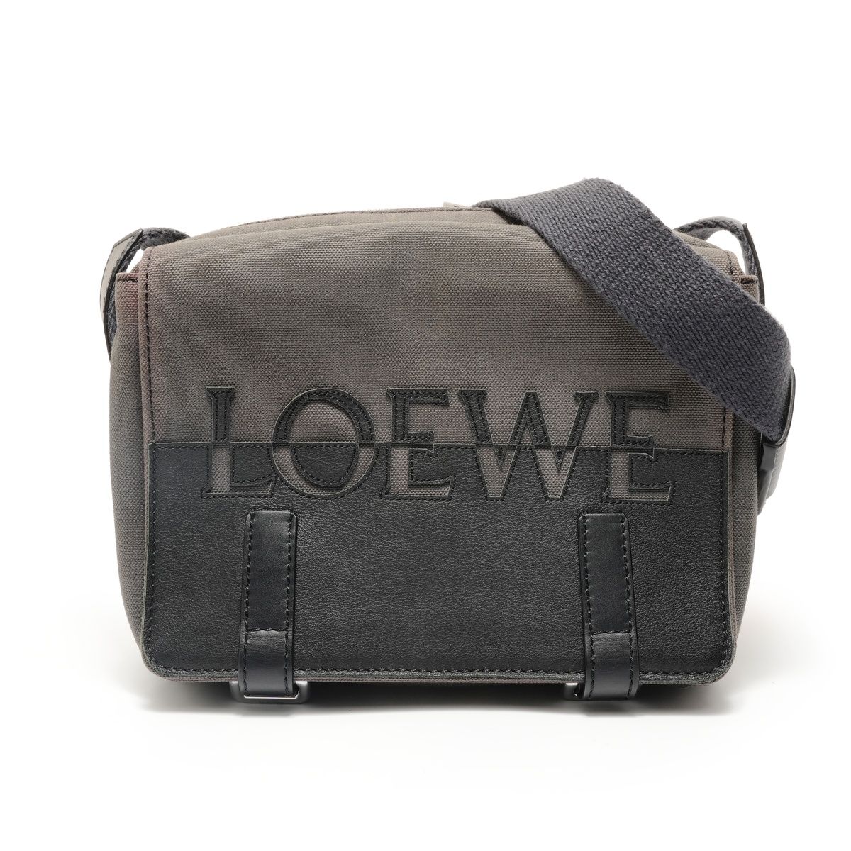LOEWE ロエベ/ミニタリーメッセンジャーショルダー/グレー/316.41.N64/061***/Aランク/69【中古】 LOEWE - LOEWE ロエベ/ミニタリーメッセンジャーショルダー/グレー