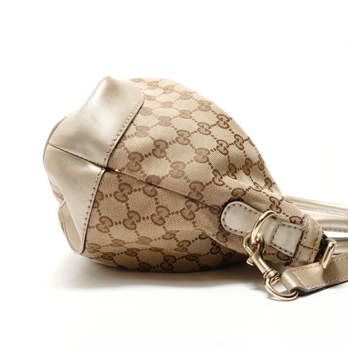 グッチ GUCCI グッチ 2WAY GGキャンバス ショルダーバッグ【中古】 GUCCI グッチ ショルダーバッグ GGキャンバス 2way【中古】 - メルカリ