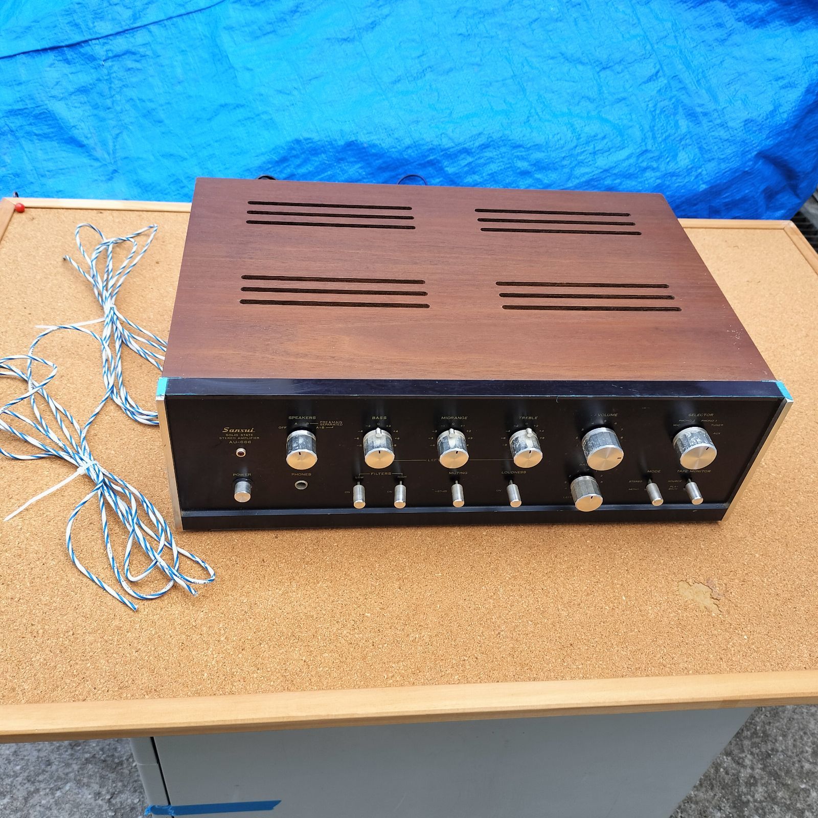 名機・ウッドケース付】 SANSUI サンスイ AU-666 プリメイン アンプ