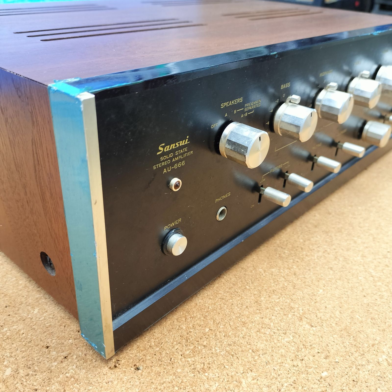 名機・ウッドケース付】 SANSUI サンスイ AU-666 プリメイン アンプ