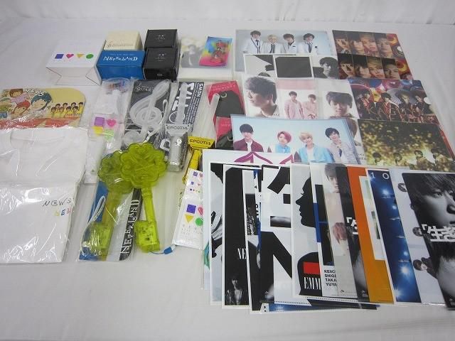 NEWSグッズ一式(DVD.CD.ペンライト) NEWS うちわ CD DVD アクスタ ペンライト 増田貴久 まとめ売り 変身 喜