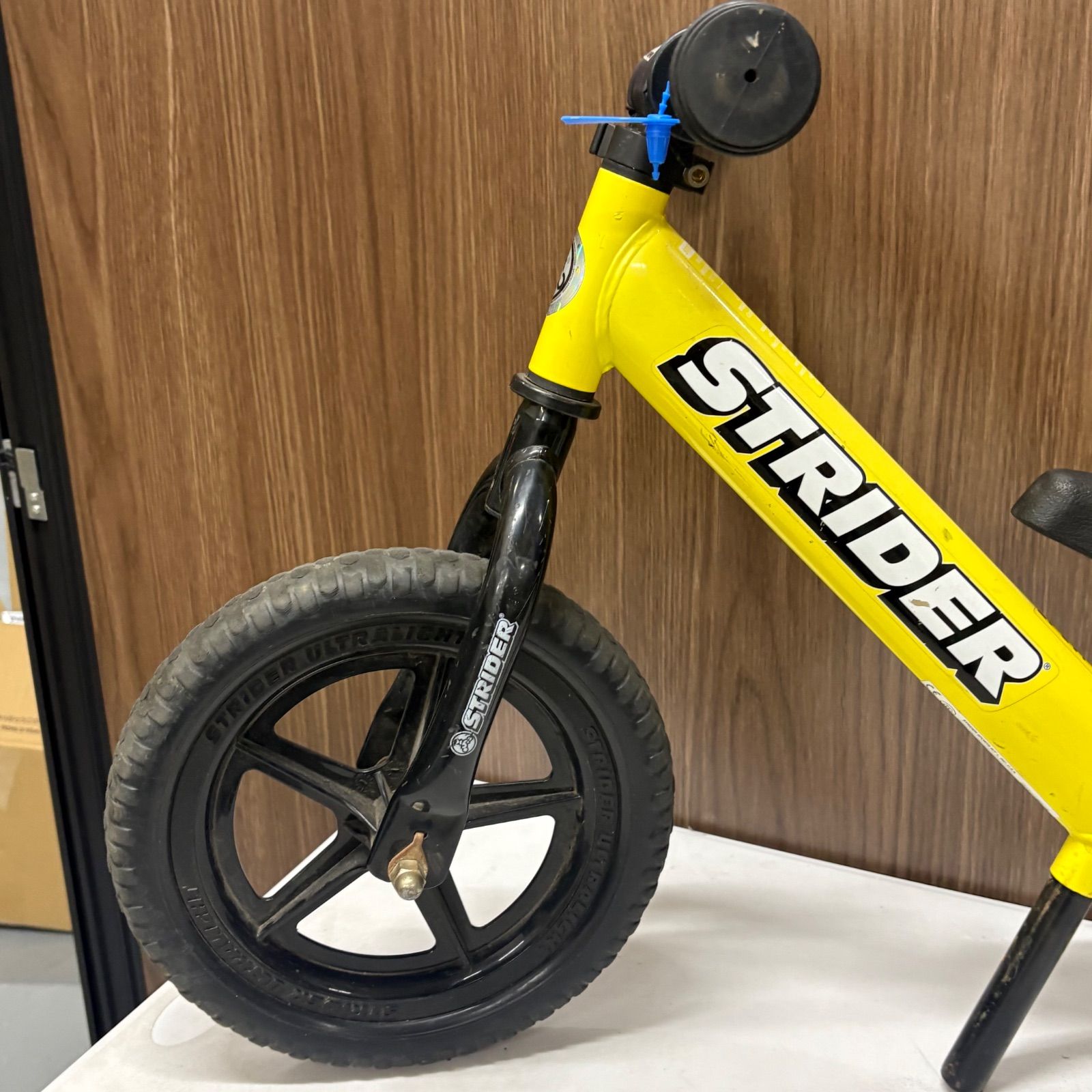 STRIDER ストライダー SPORTS スポーツモデル イエロー ソフトサドル