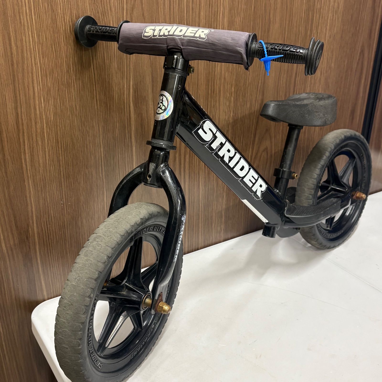 STRIDER バランスバイク SPORT ブラック STRIDER スポーツモデル 12