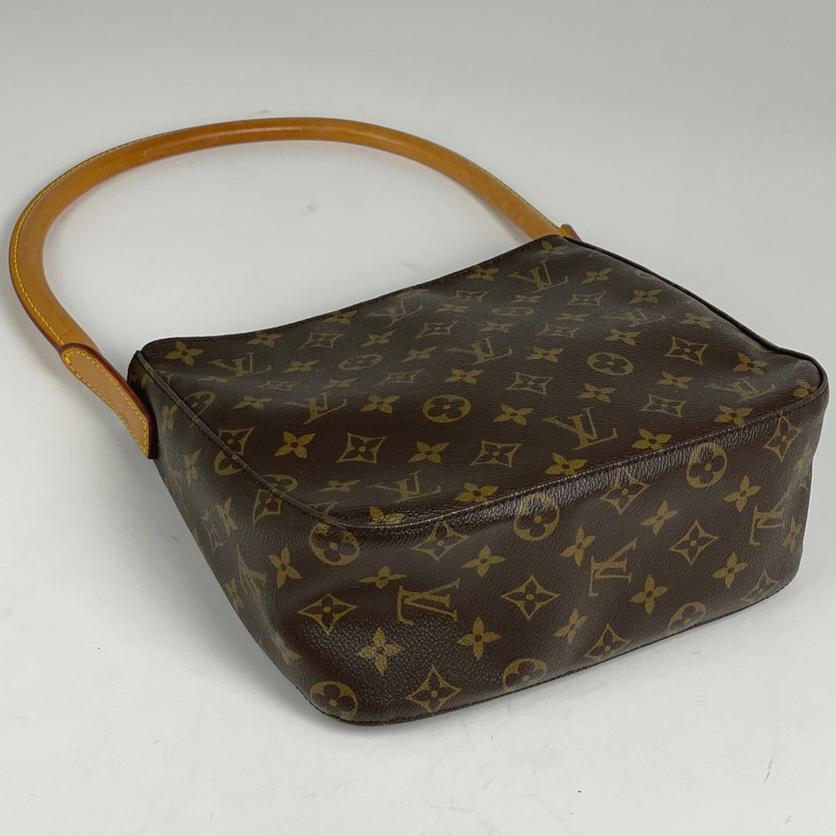 ルイ・ヴィトン Louis Vuitton ルーピングMM 肩掛け ワンショルダー