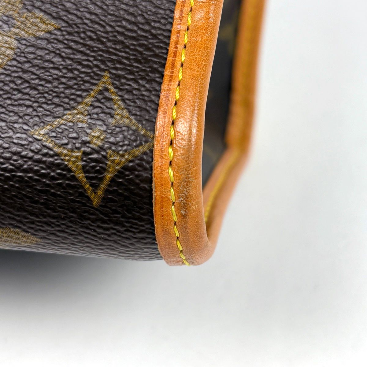 ルイヴィトン ショルダーバッグ○美品○ ルイ・ヴィトン Louis Vuitton ポパンクール・オ ショルダーバッグ