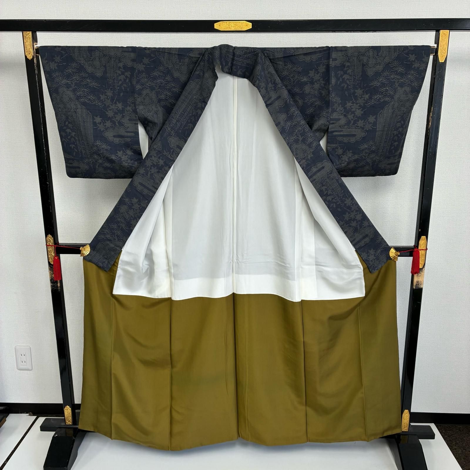 特選真綿結城紬☆仕付け付き☆100亀甲☆裄68cm☆正絹☆袷☆仕立て 