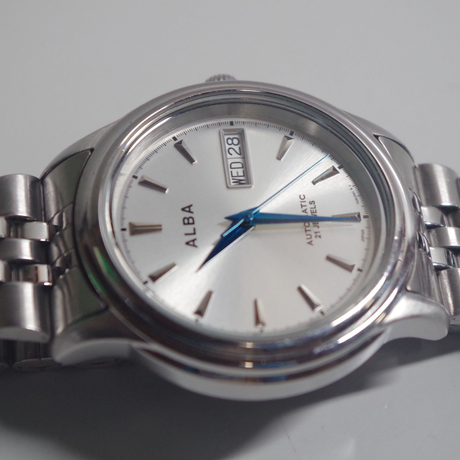 A6239 希少モデル/自動巻 SEIKO ALBA 裏スケ 21石 7S26 - メルカリ
