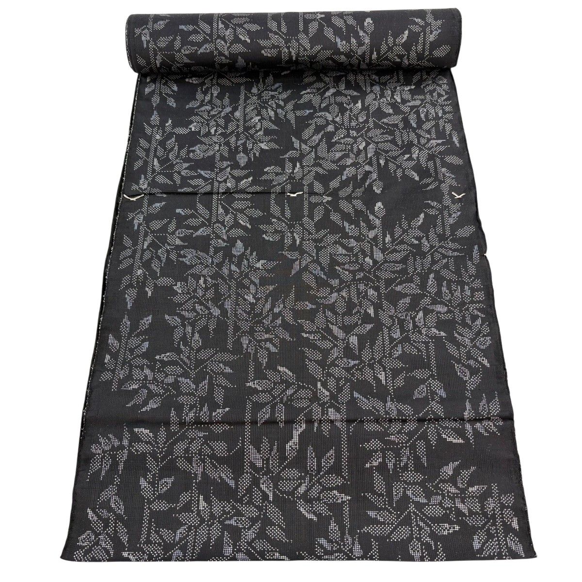 反物 秀品 紬 葉柄 墨色 正絹 【中古】