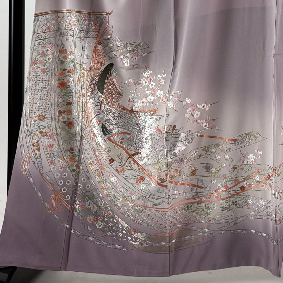 色留袖 身丈161cm 裄丈65.5cm 正絹 秀品 【中古】 色留袖 身丈161cm 裄丈64.5cm 正絹 逸品 【中古】の通販 by バイセル