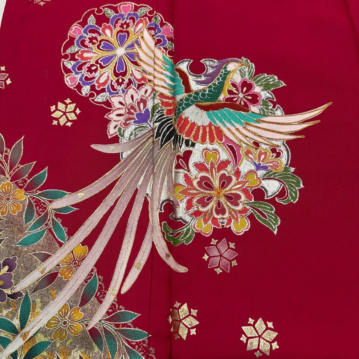 振袖 身丈155.5cm 裄丈65.5cm 正絹 名品 【中古】 振袖 身丈158.5cm 裄丈66cm M 袷 鳳凰 華文 金銀彩 金糸 赤 正絹 秀品