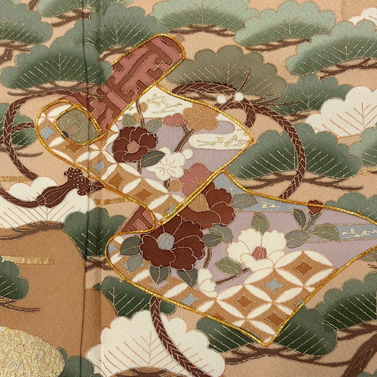 色留袖 身丈155cm 裄丈62cm S 袷 落款 巻物 松 金糸 金彩 薄オレンジ