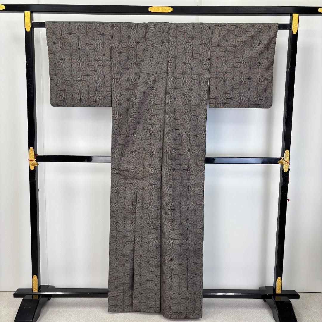 本場大島紬 純泥染 一元5マルキ 麻の葉模様 証紙付 K-5665 本場大島紬 純泥染 カタス9マルキ 麻の葉模様 K-5933 - メルカリ
