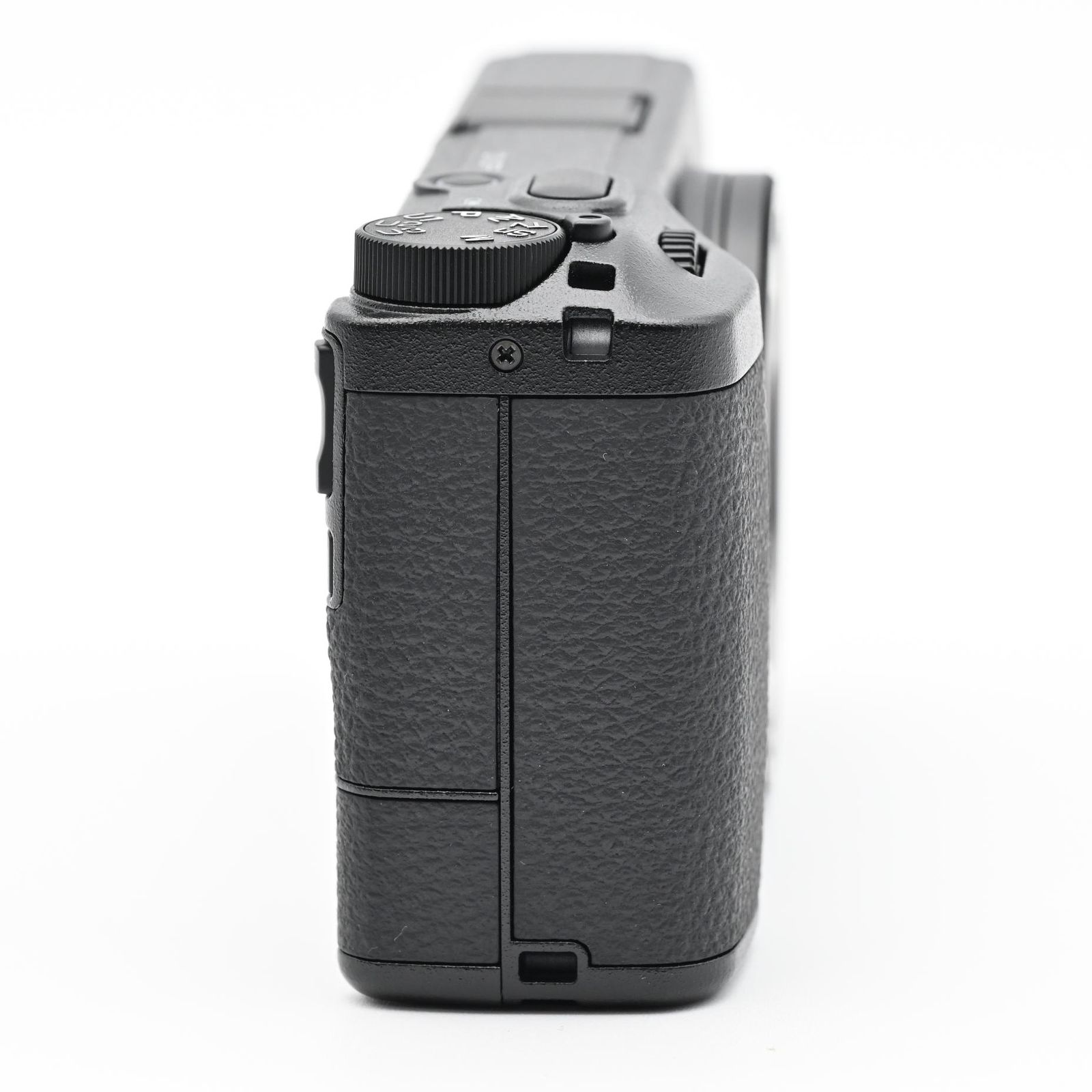RICOH GR IV  ショット数 588回  美品 RICOH GR IV ショット数 588回 美品 - メルカリ