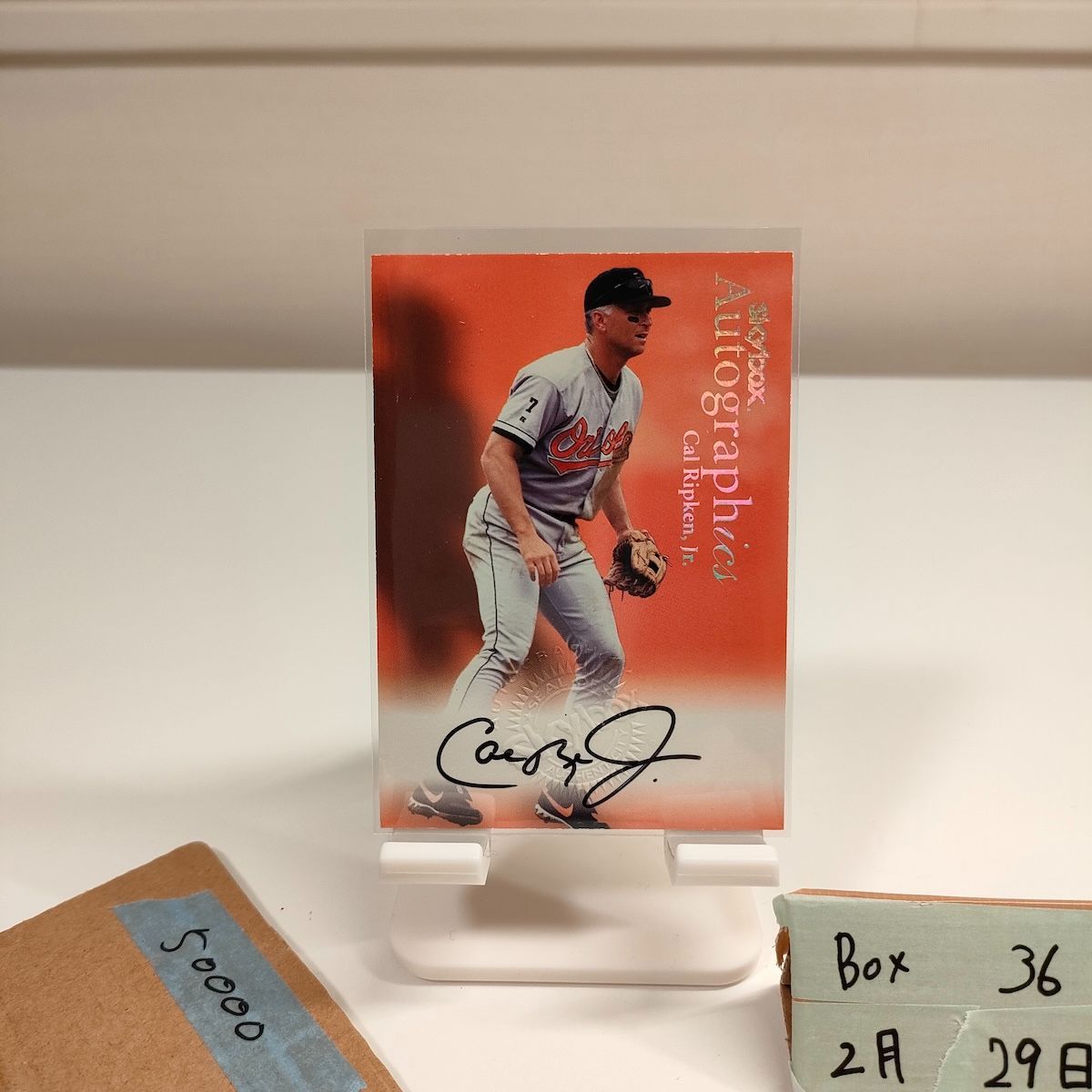 Cal Ripken, Jr.直書き直筆サイン パッチカード 2000 Fleer SkyBox Cal Ripken Jr. 直筆サインカード Baltimore