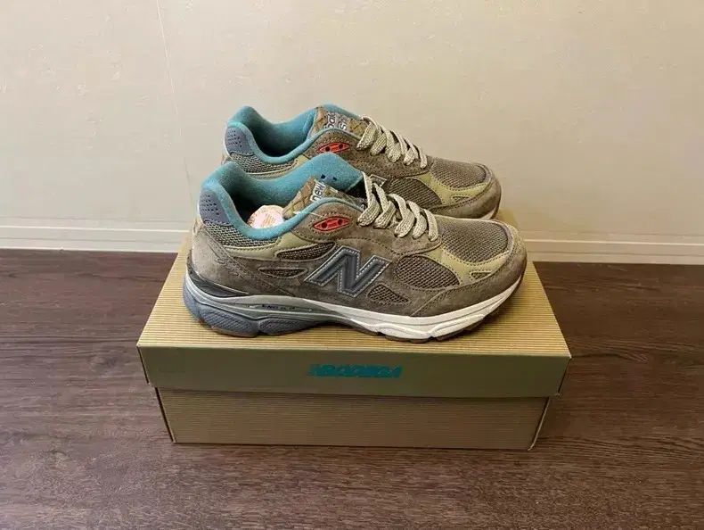 ニューバランス 990V3 レトロ スニーカー