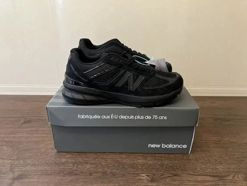 ニューバランス 990V5 ブラック レトロ スニーカー