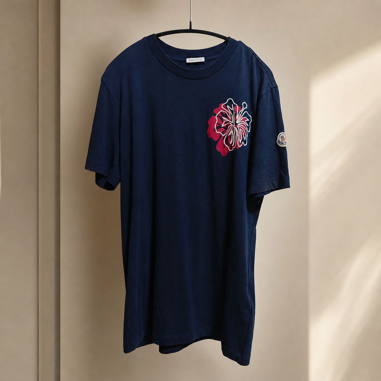 モンクレール　tシャツ　ネイビー　Lサイズ MONCLER（モンクレール） MAGLIA T-SHIRT マリア Tシャツ ネイビー 紺