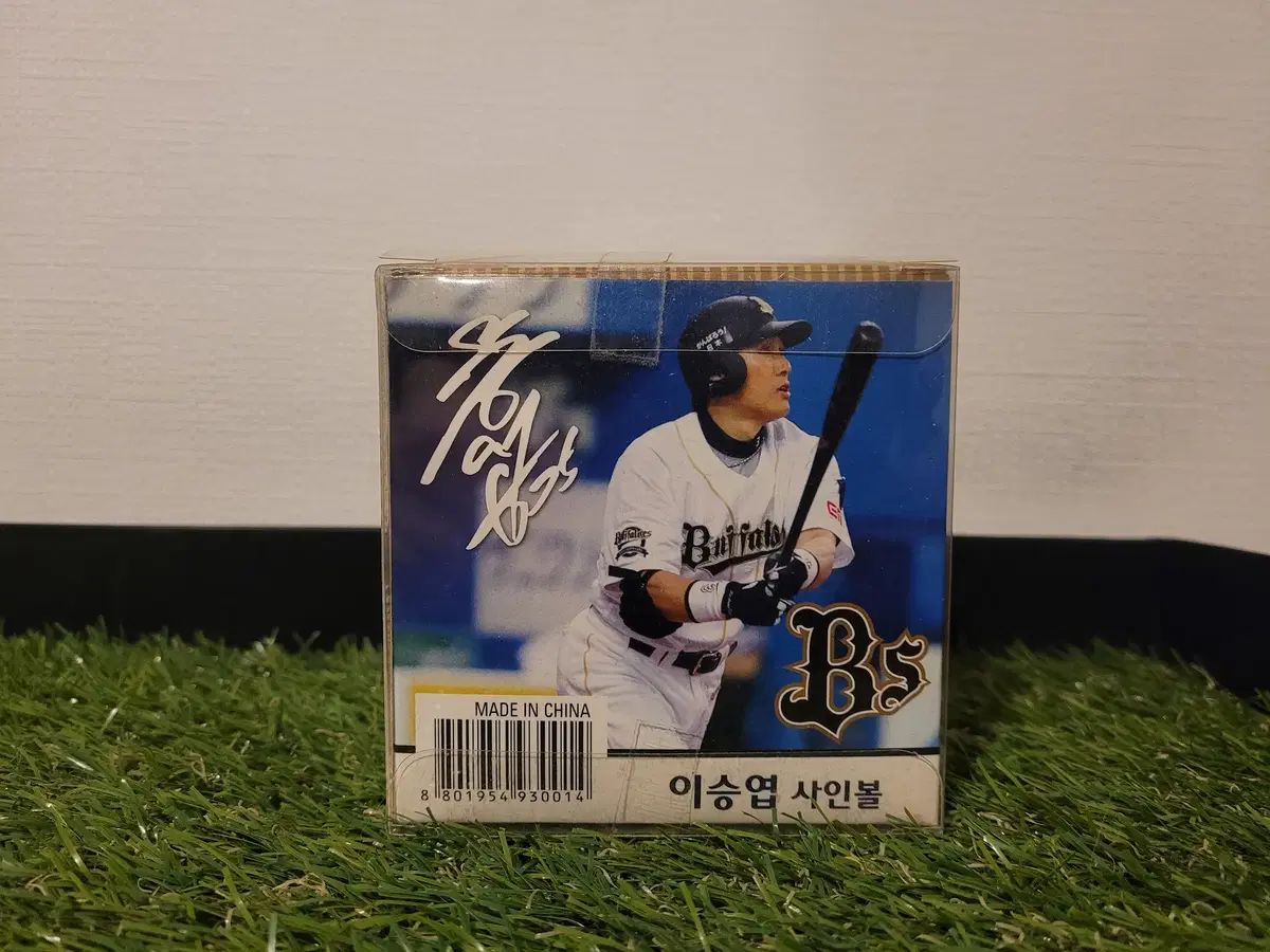 チームロゴ入り野球ボール）李承燁（イ・スンヨプ）オリックス印刷