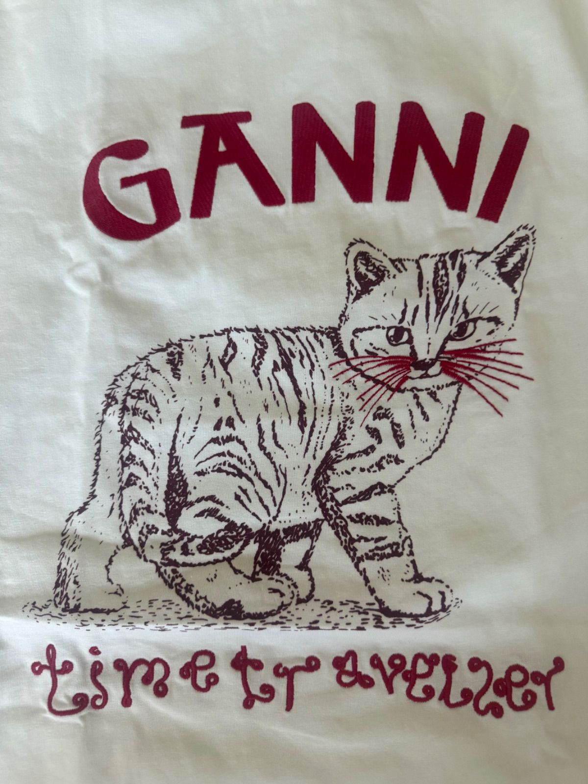 ganni 猫柄シャツ ガニー GANNI（ガニー） Tシャツ Basic Cotton Jersey Kitty Baby Fitted T