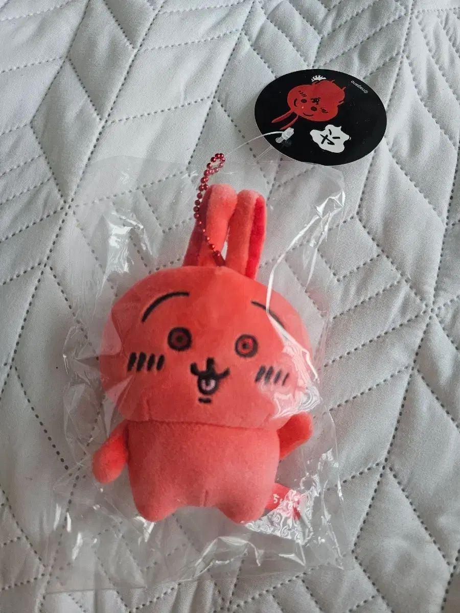 ちいかわ 赤 うさぎ マスコット