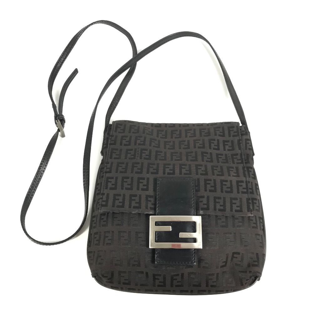 FENDI フェンディ ショルダーバッグ ズッキーノ ロゴ レザー 