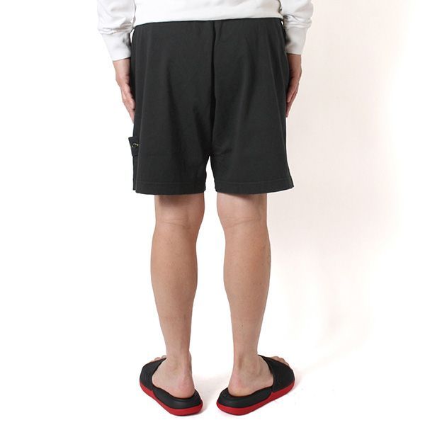 26SSモデル ストーンアイランド STONE ISLAND バッジワッペン付き