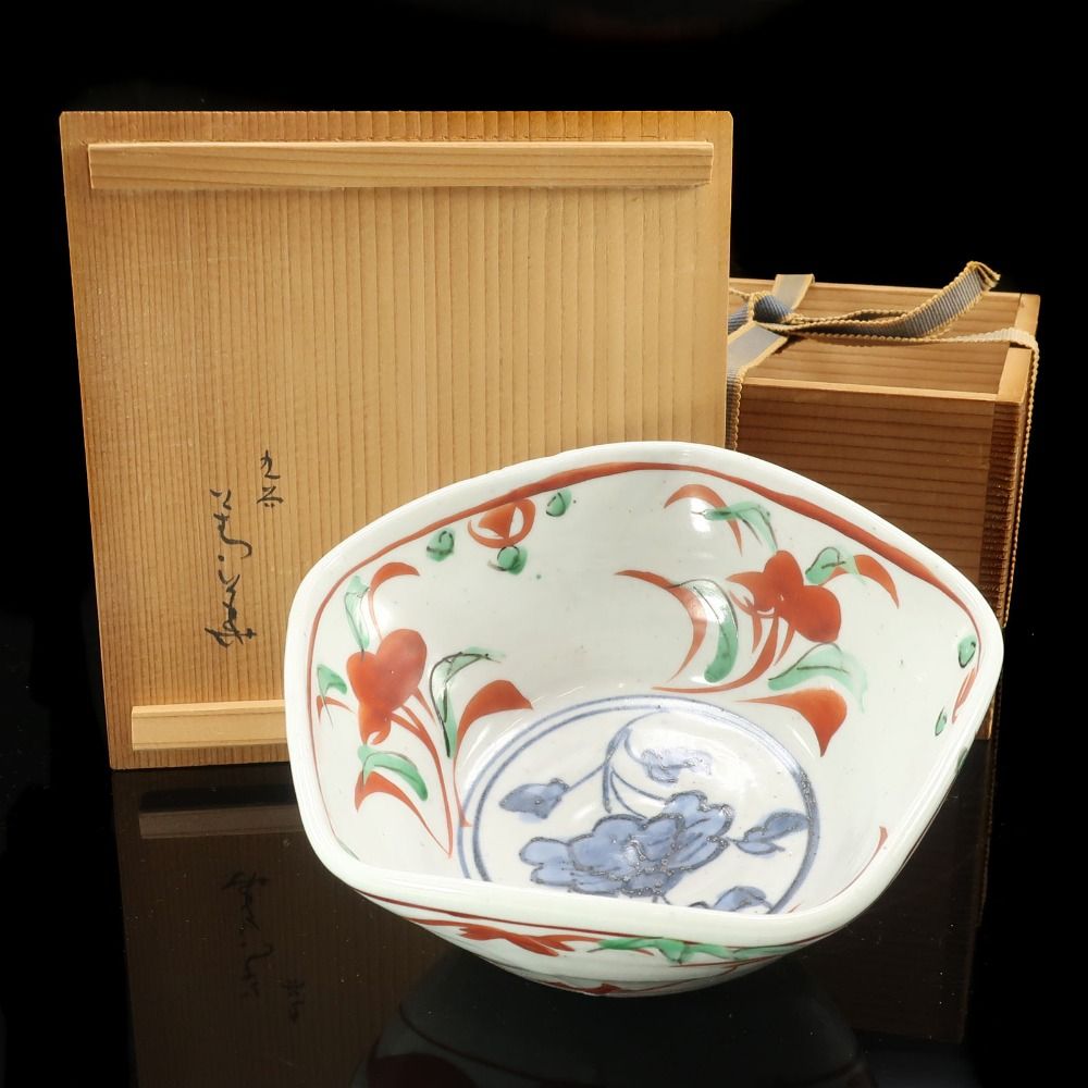 須田青華 作 呉洲赤絵 牡丹文五角小鉢 陶磁器 _ 骨董品