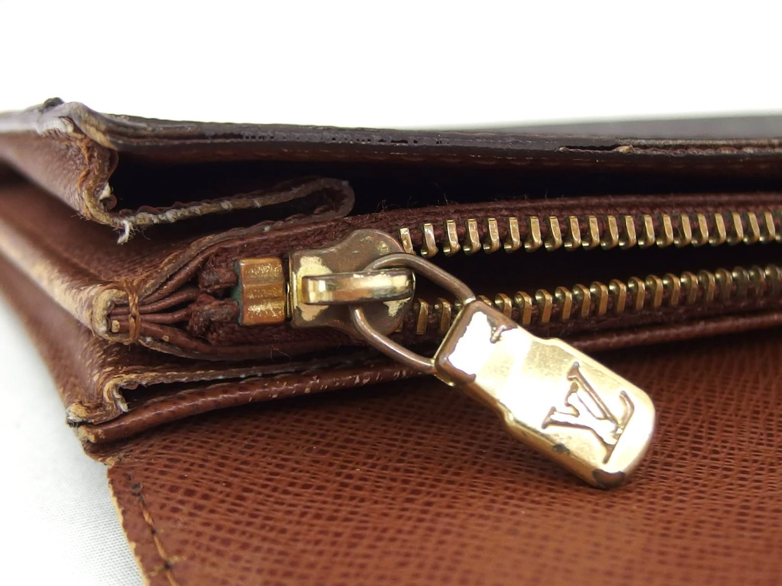 Louis vuitton ルイヴィトン モノグラム ポルトフォイユ サラ M61726