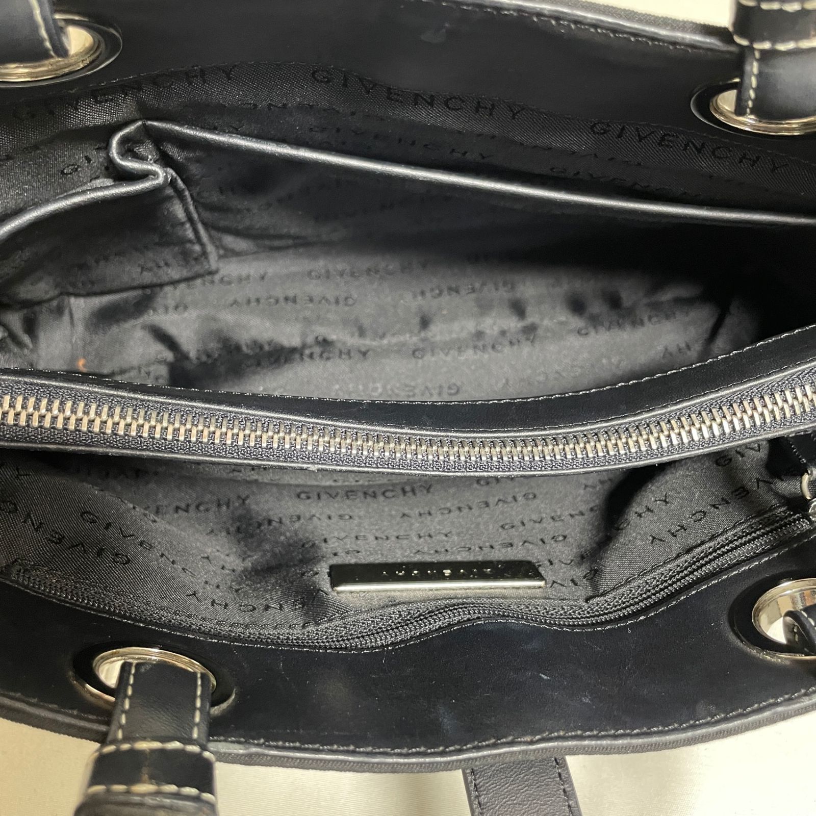 2604-154｜美品｜ジバンシィ ハンドバッグ ブラック 4Gロゴ - メルカリ