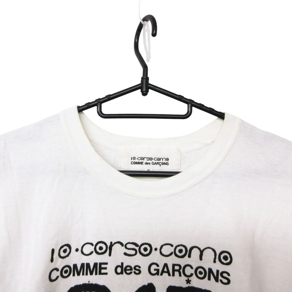 コムデギャルソン コルソコモ Tシャツ ロゴ フロッキープリント 半袖 S 白 新品】ディエチ コルソコモ コムデギャルソン 数字プリント 半袖T