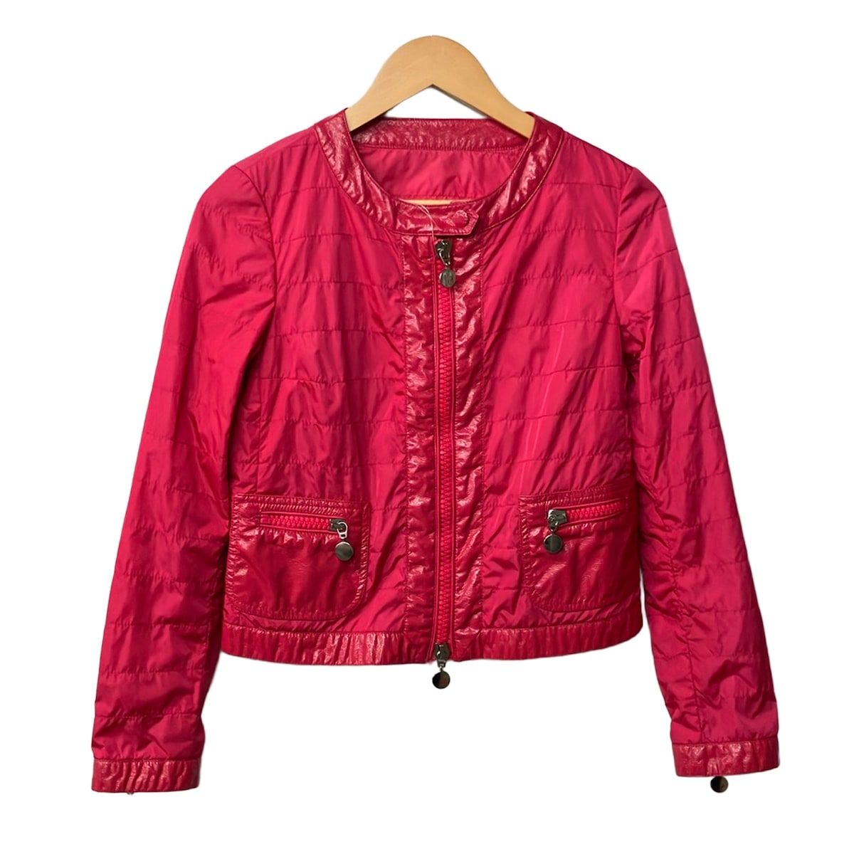 【❣️お値下げ】MONCLERピンクの透けるパーカー・ブルゾン　サイズ「0」 MONCLER（ピンク/桃色系）のフリマアイテム一覧