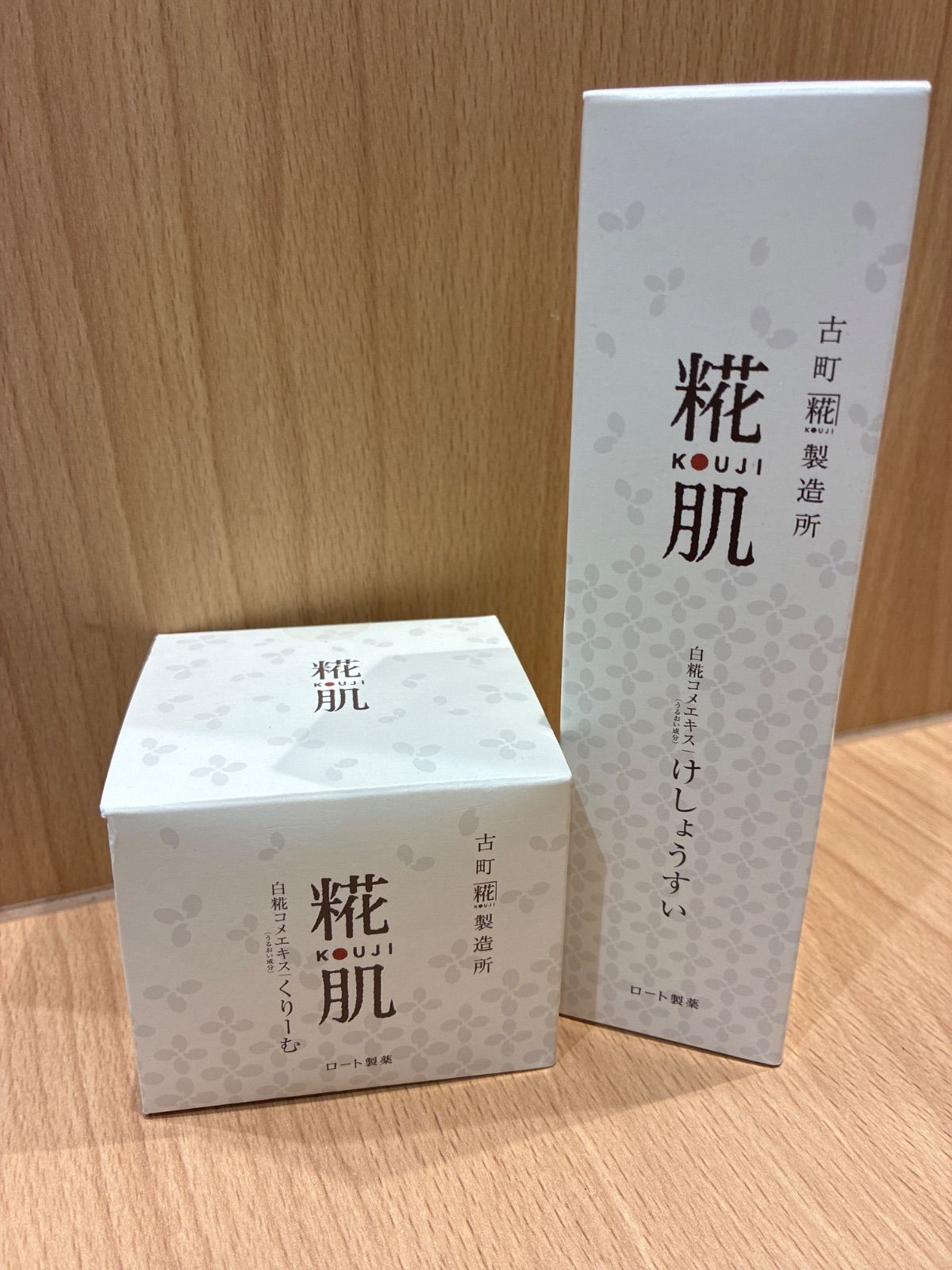 KG263996738 ロート製薬 KOUJI 糀肌 けしょうすい 110ml／くりーむ 85g 