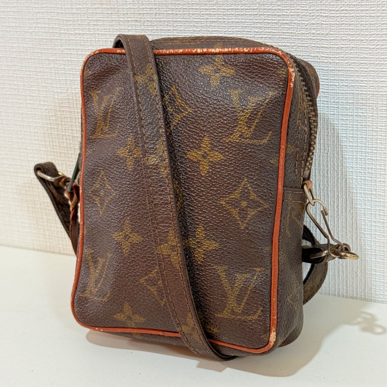LOUIS VUITTON ルイヴィトン ミニダヌーブ モノグラム 美品 - メルカリ