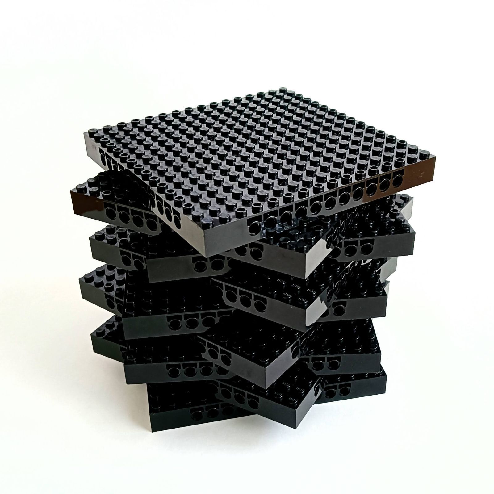 ブラック☆プラスチックブロック２３kg中古 開閉プラスチックボックス OPシリーズ タカチ電機工業 プラボックス