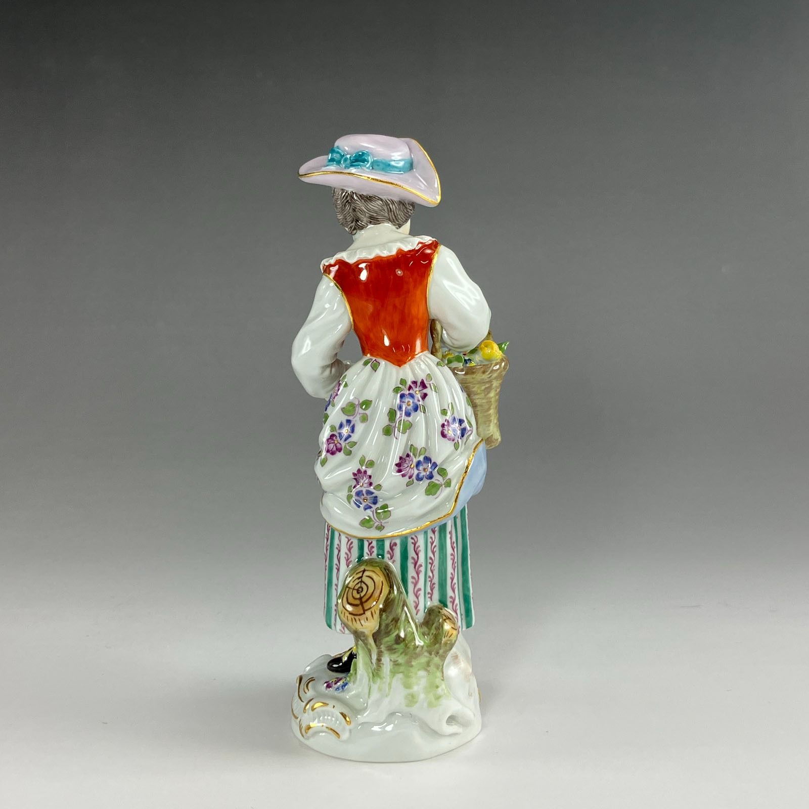 Meissen】マイセン 花かごを持った少女 ガーデナーの子供達 ポーセリン