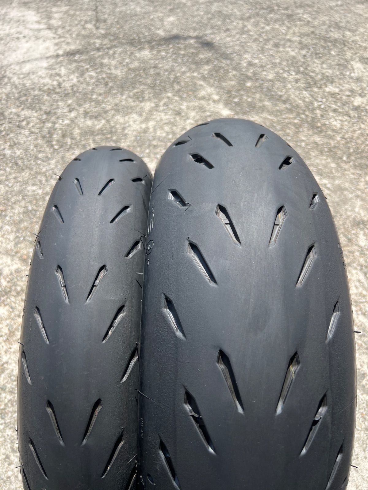 ミシュラン パワーGP 前後セット 120/70ZR17 190/55ZR17 474