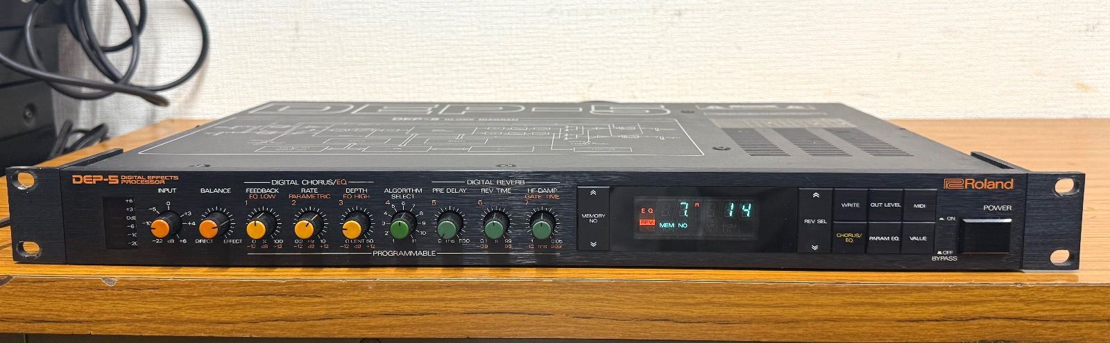 Roland （ ローランド ）／ DEP-5 Digital Effects Processor